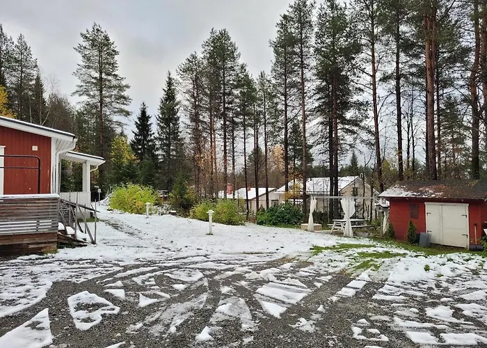 Saunallista Omakotitalomajoitusta Kuusamon Keskustan Tuntumassa * קוסאמו